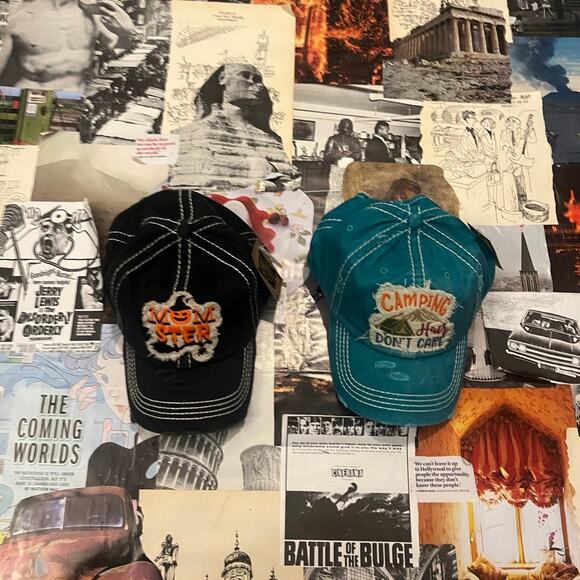 bundle of two hats - Picture 1 of 5